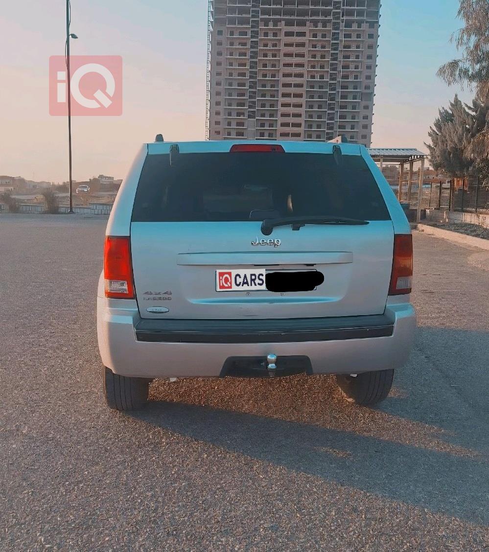 جيب جراند شيروكي